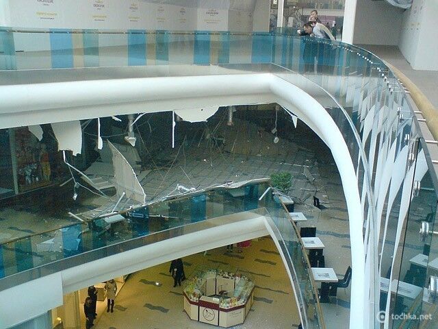 В торговом комплексе Киева обвалился потолок