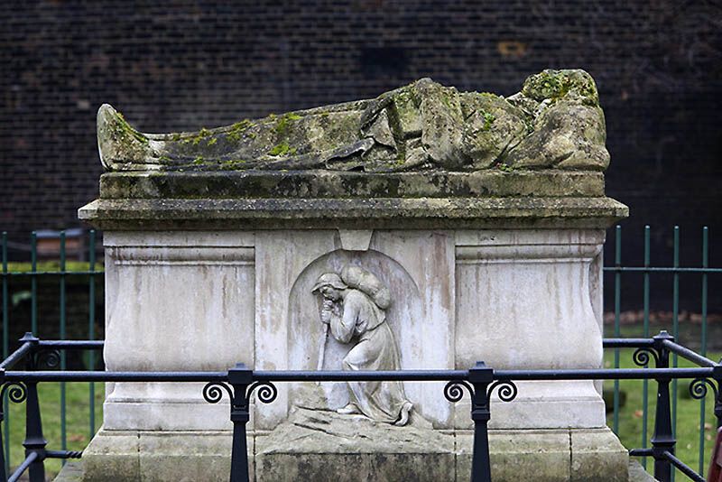 Незвичайне кладовище: Банхілл-Філдс в Лондоні
