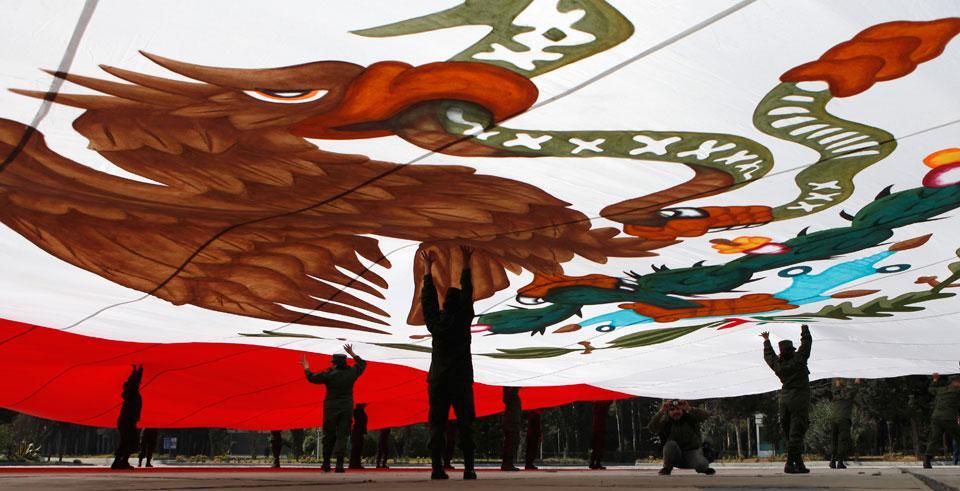 Картина дня: 24 февраля в фотографиях