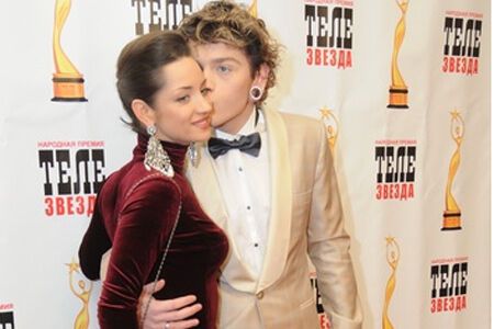 Ален Делон раздал награды на "Телезвезде"