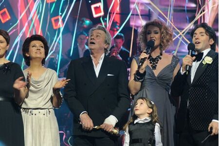 Ален Делон раздал награды на "Телезвезде"