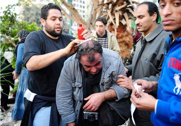 Защитные средства демонстрантов в Каире