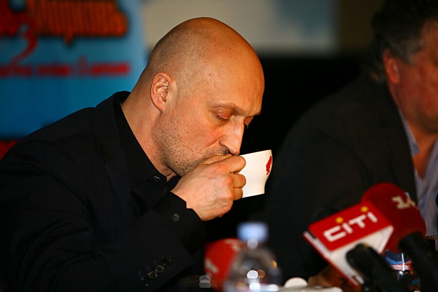 Гоша Куценко привез в Киев 3 кг «моркови»