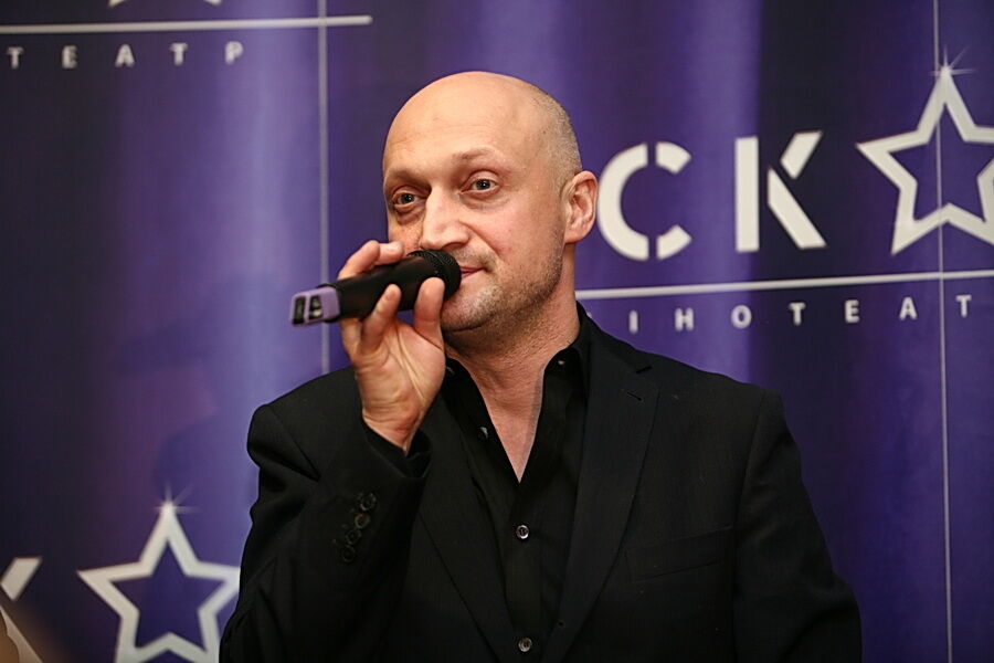 Гоша Куценко привез в Киев 3 кг «моркови»