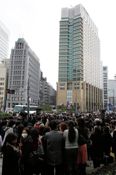 Токіо в перші години після землетрусу. Оновлено