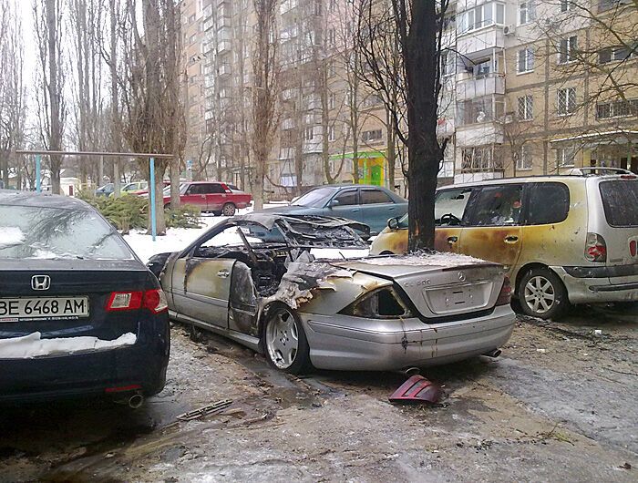 Милиция задержала двух несовершеннолетних поджигателей автомобилей