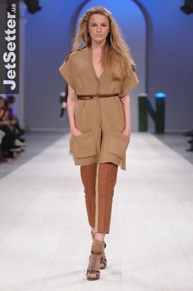 Сестры Джарты не отказывают себе в дорогих вещах