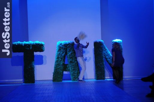 Сестры Джарты не отказывают себе в дорогих вещах