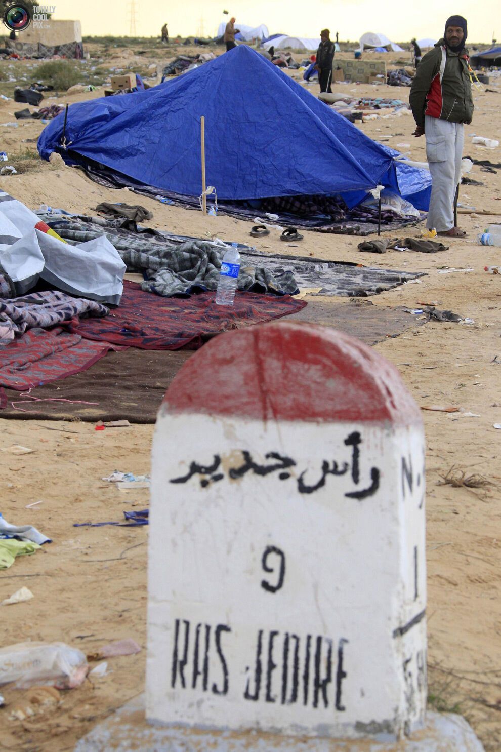 Беженцы из Ливии пребывают в плачевном положении