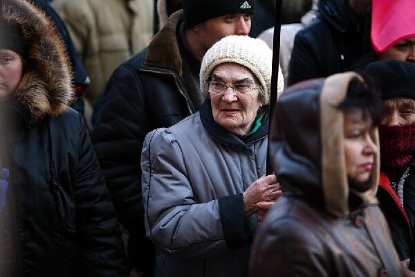 Коммунальные тарифы вывели людей на "майдан"