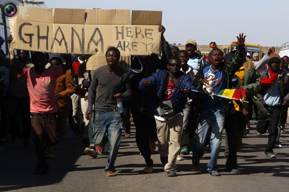 Беженцы из Ливии пребывают в плачевном положении