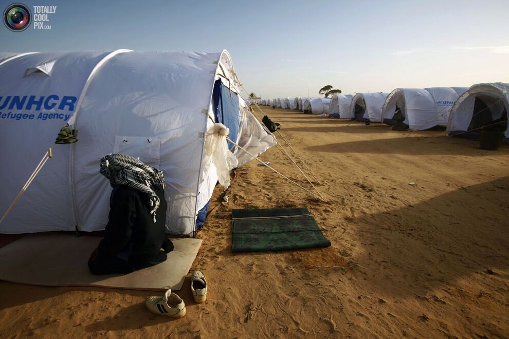 Беженцы из Ливии пребывают в плачевном положении