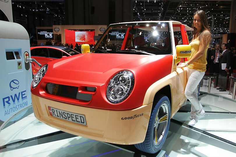 Автошоу-2011 в Женеві