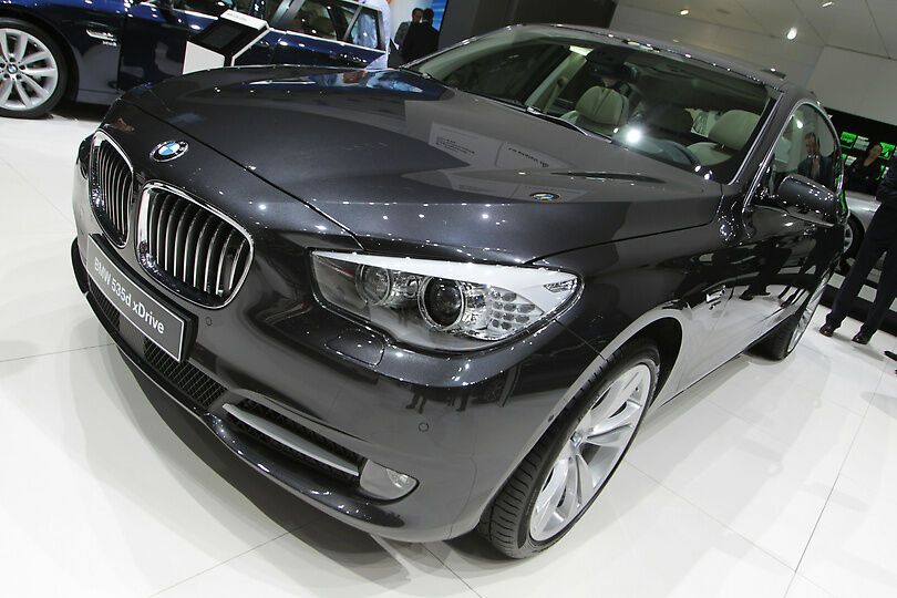 Автошоу-2011 в Женеві