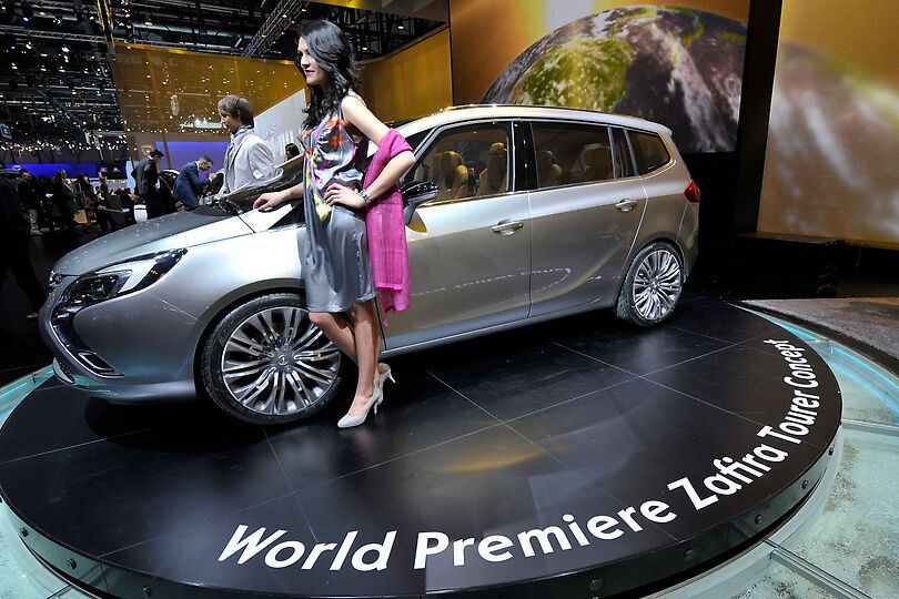 Автошоу-2011 в Женеві