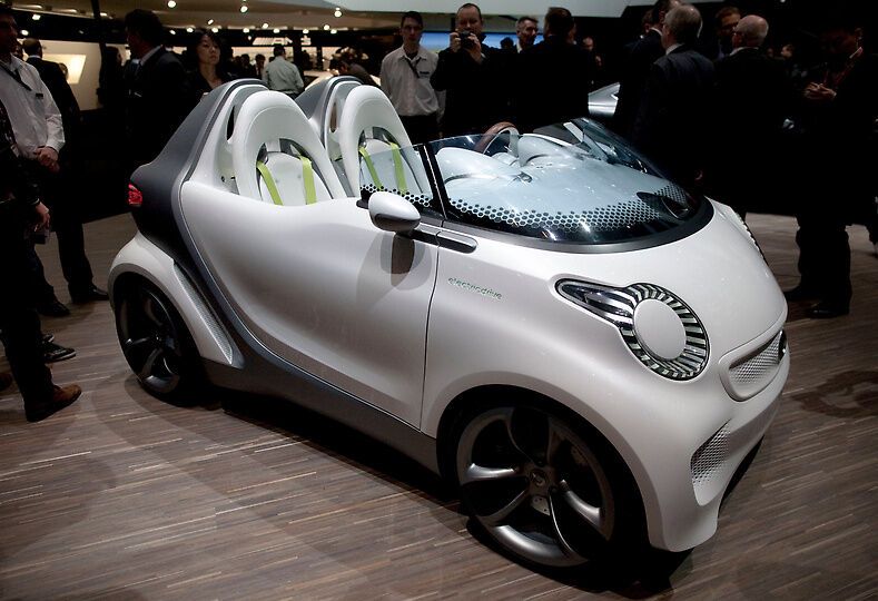 Автошоу-2011 в Женеві