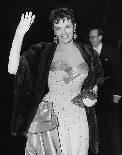 Cкончалась легендарная кинозвезда Джейн Расселл