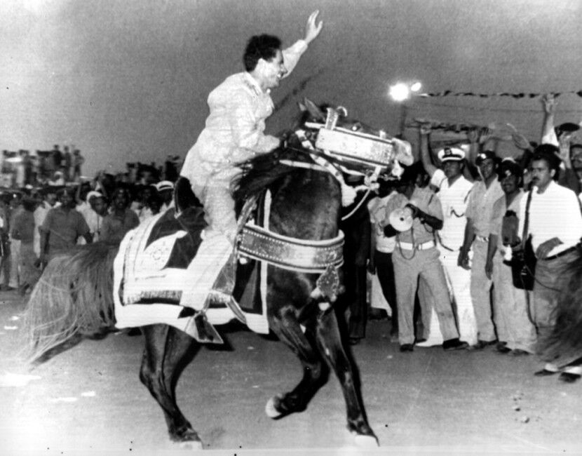 Муаммар Каддафи в разные годы своего правления