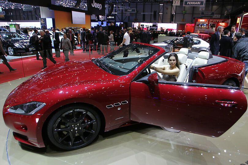 Автошоу-2011 в Женеві