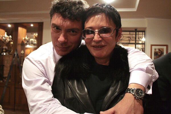 Немцов: в России обязательно начнутся бунты.Ч.2