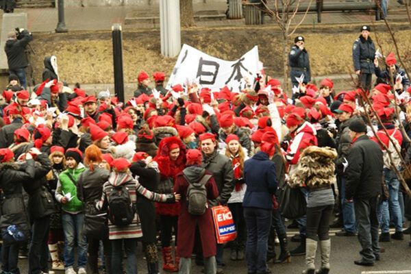 Песня Mad Heads XL подняла дух японцам. Фото