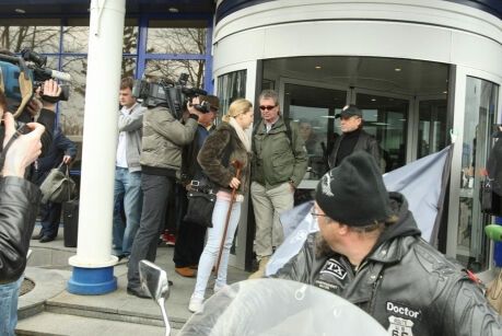 Зять Тимошенко встретил Deep Purple водкой с перцем! Фото