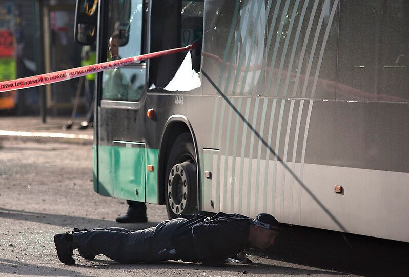 Взрыв на автобусной остановке в Иерусалиме