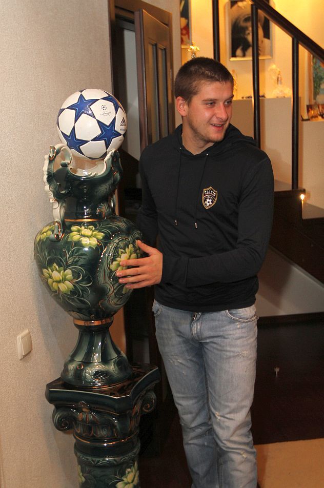 Как живет защитник "Шахтера" и сборной Украины Ярослав Ракицкий