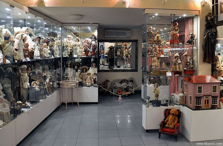 Музей унікальних ляльок