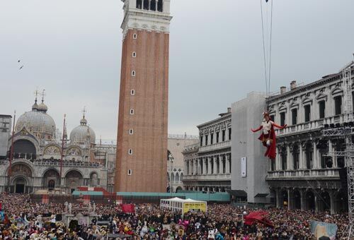 Карнавал в Венеции: ярко, дорого, оригинально!