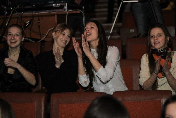 Подаруй свою любов дітям!