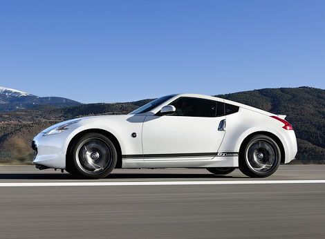 Nissan представила модернизированное купе 370Z GT Edition