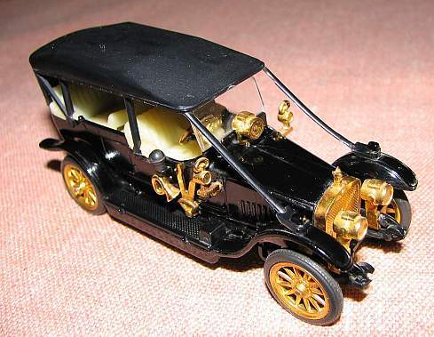 Милі іграшки нашого дитинства. Фото