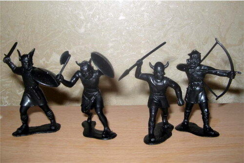 Милі іграшки нашого дитинства. Фото