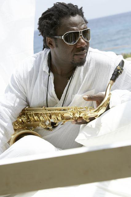 Inusa Dawuda: мама считает мою музыку несерьезной