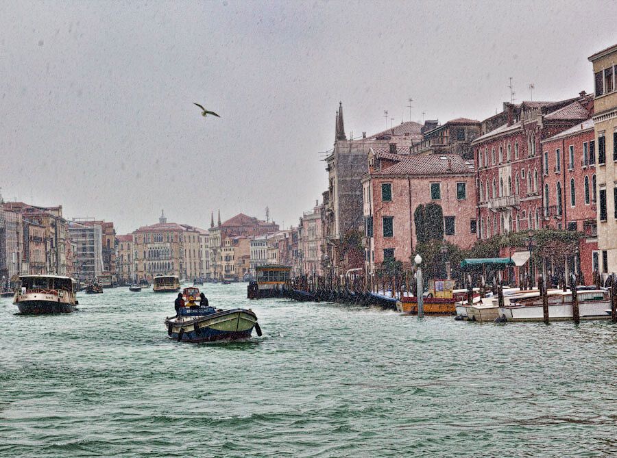 Сніг у Венеції ... сон наяву!