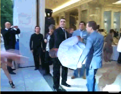 МС Медведев на танцах. Теперь во всех ракурсах. Видео