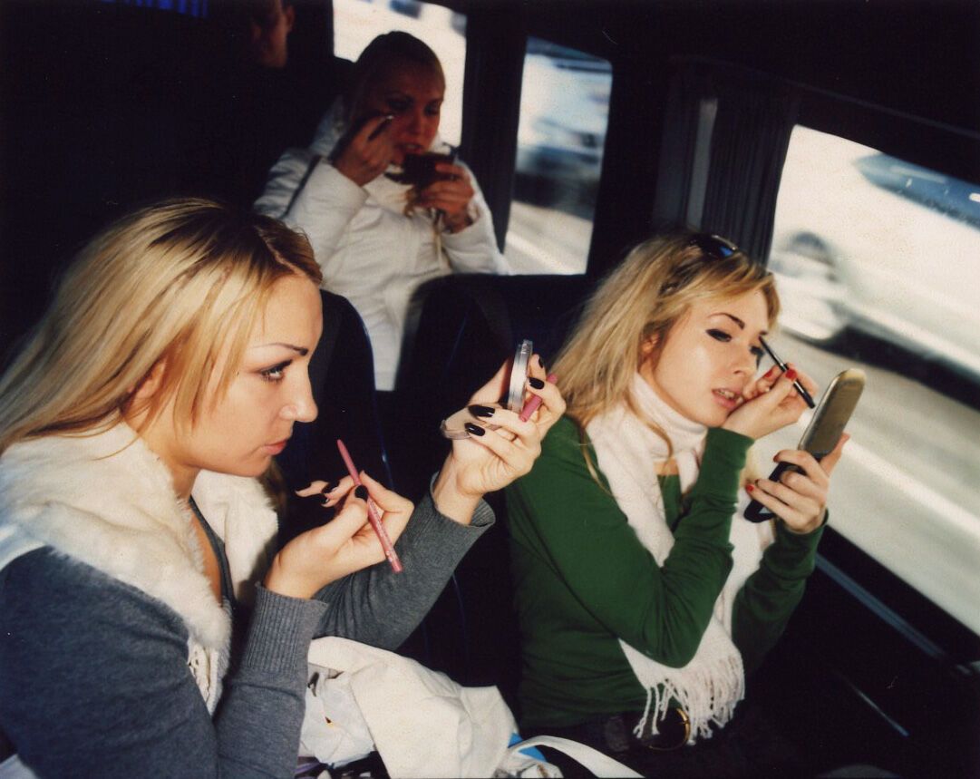 Радиация в 25-ю годовщину Чернобыля разъела всю одежду на FEMEN. Фото