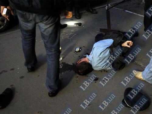 В Киеве милиционер пытался ограбить пункт обмена валют