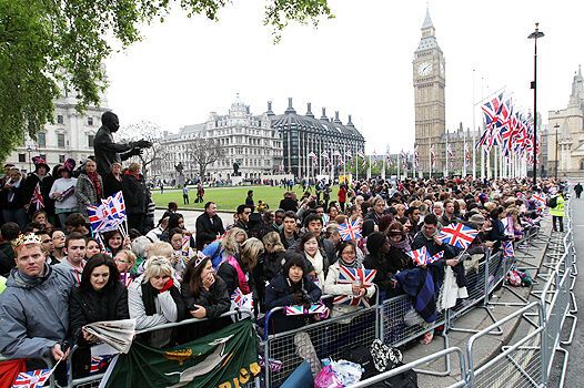 Виктория и Дэвид Бекхэм на королевской свадьбе