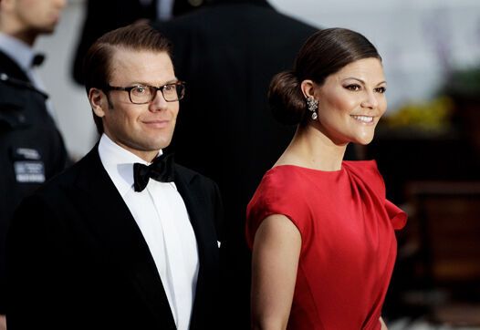 Монархи готовятся к свадьбе Уилла и Кейт