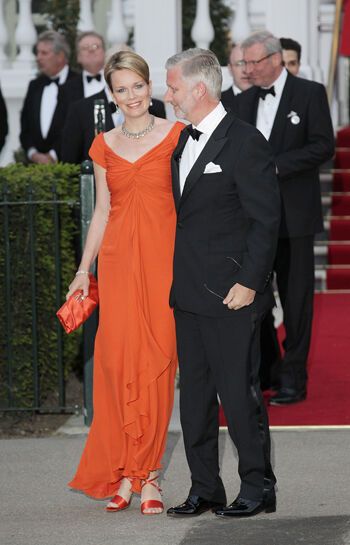 Монархи готовятся к свадьбе Уилла и Кейт