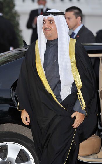 Монархи готовятся к свадьбе Уилла и Кейт