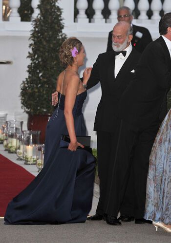 Монархи готовятся к свадьбе Уилла и Кейт