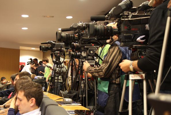 Луческу: "Вы сами знаете, как играет Барселона"