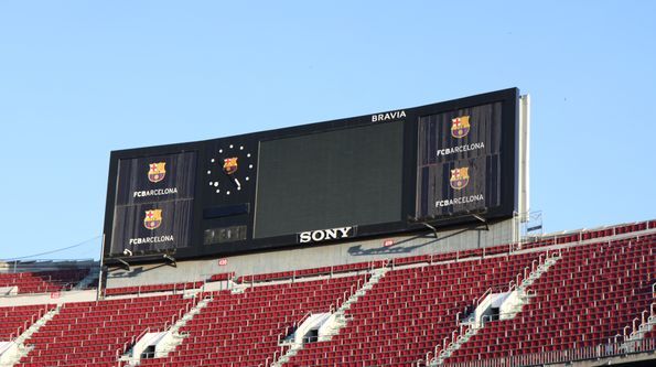 Луческу: "Вы сами знаете, как играет Барселона"