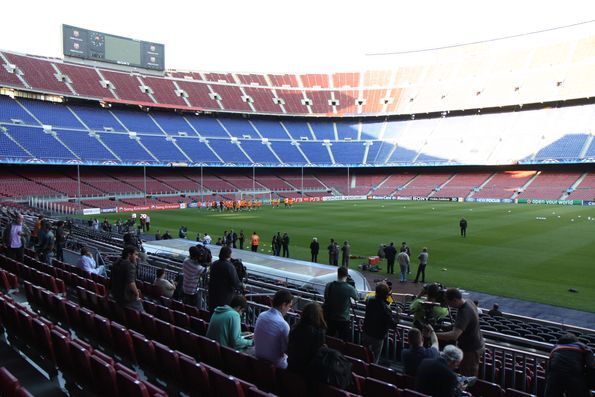 Луческу: "Вы сами знаете, как играет Барселона"