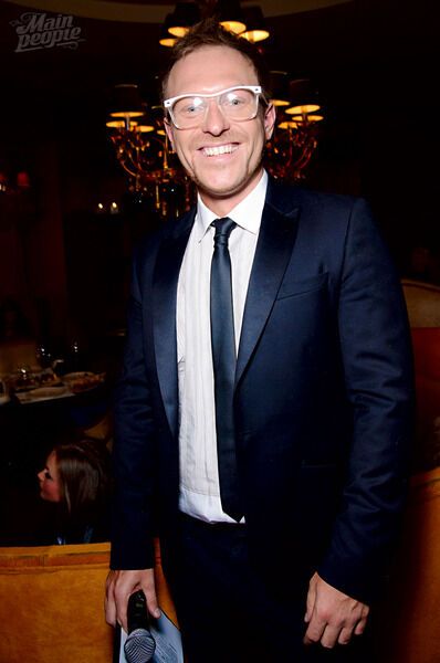 Ассия Ахат выбирала "Мисс Киев 2011" по пению финалисток