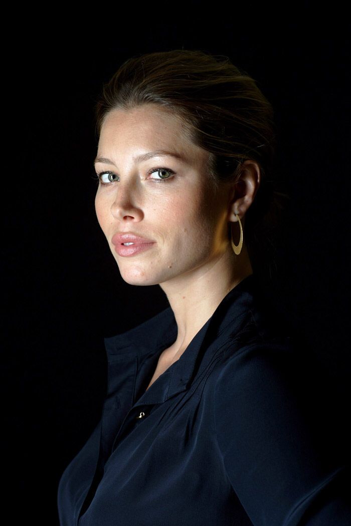 Джессика Бил без фотошопа