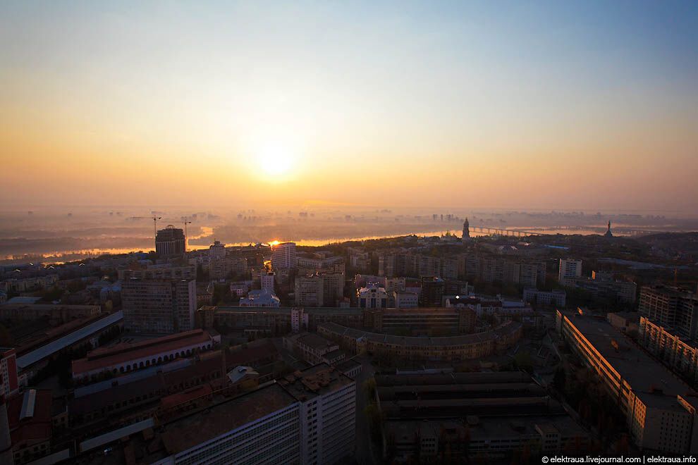 На Кловском спуске - самый высокий жилой дом в Украине